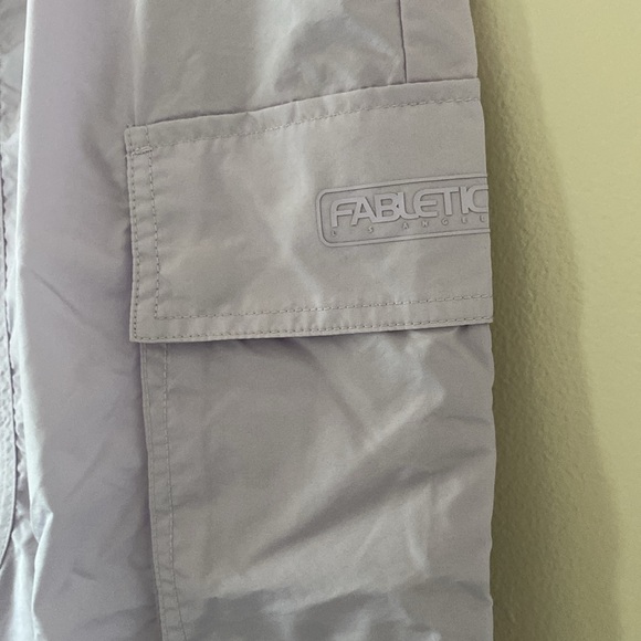 New Fabletics Parachute Pants Lightweight Cargo Jogger Lilac Lily Shine Size 1X - Picture 9 of 13